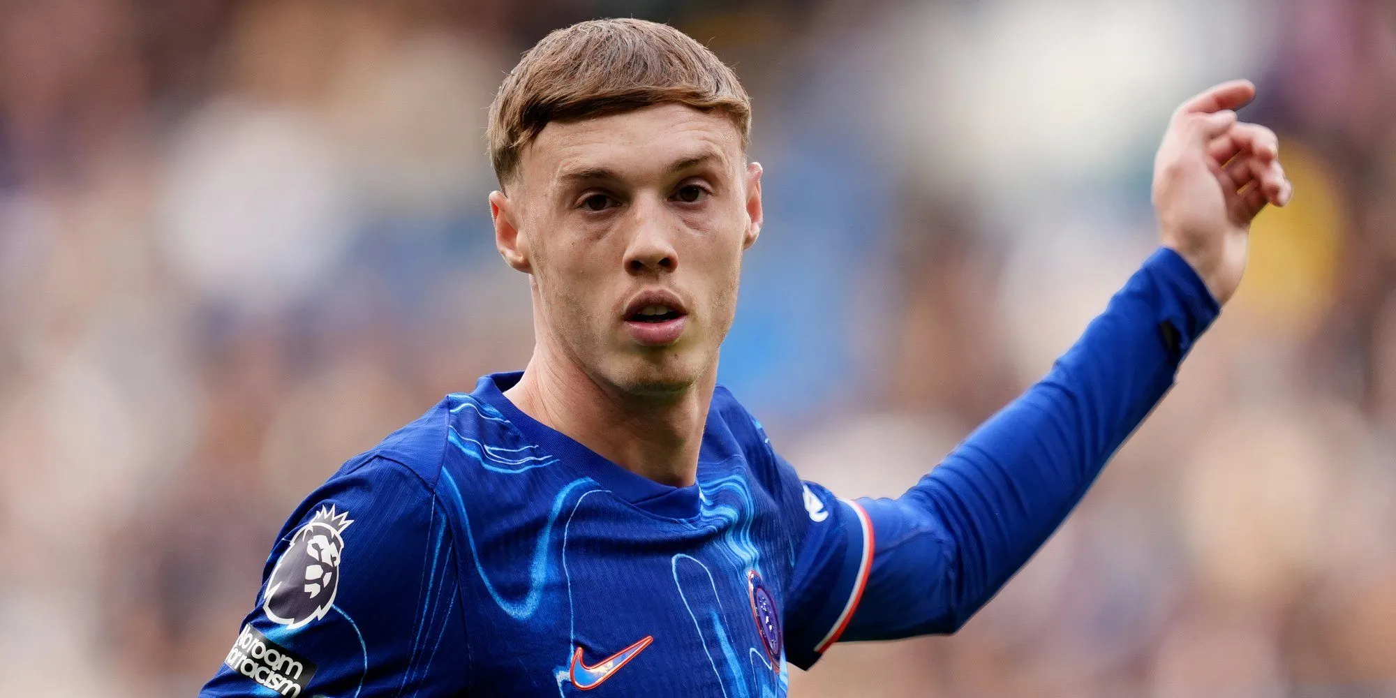 Cole Palmer thi đấu cho Chelsea