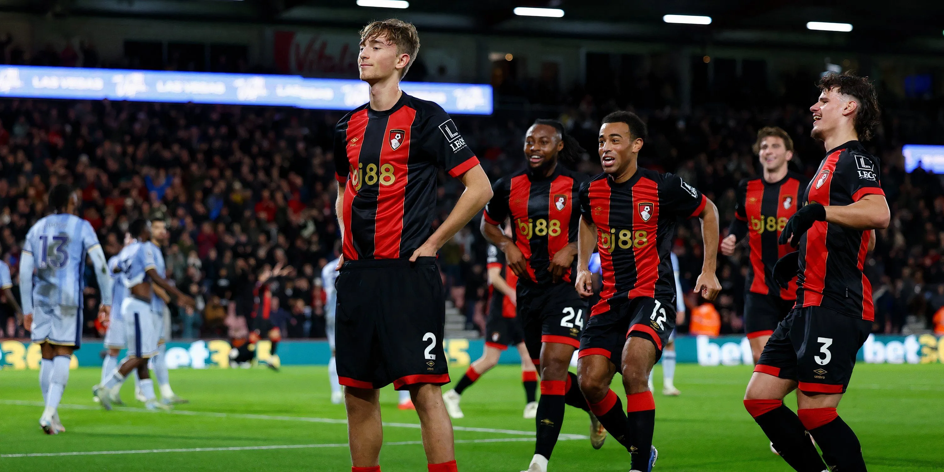Dean Huijsen hậu vệ trẻ đang được Arsenal và Real Madrid săn đón