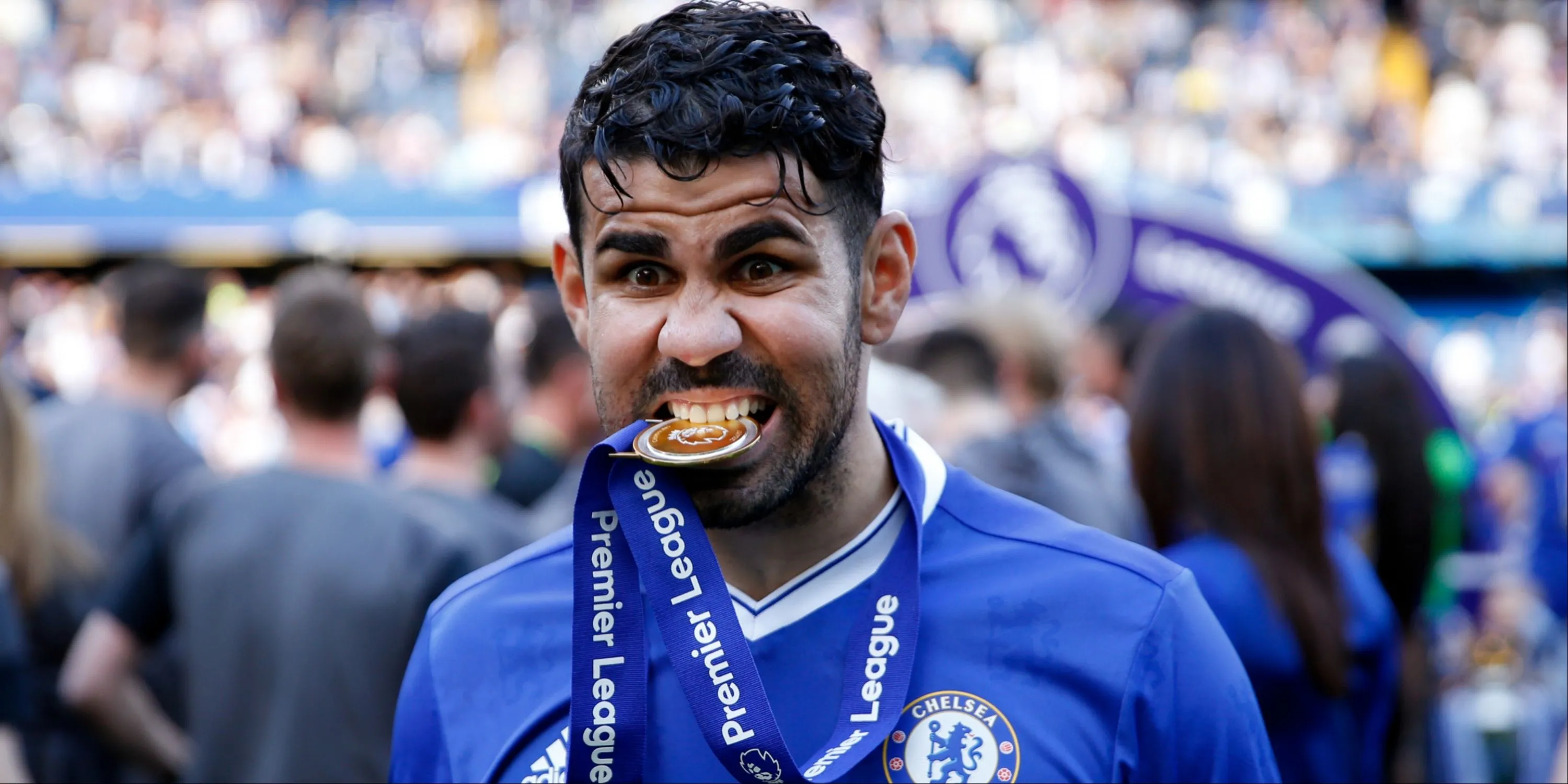 Diego Costa thi đấu máu lửa trong màu áo Chelsea