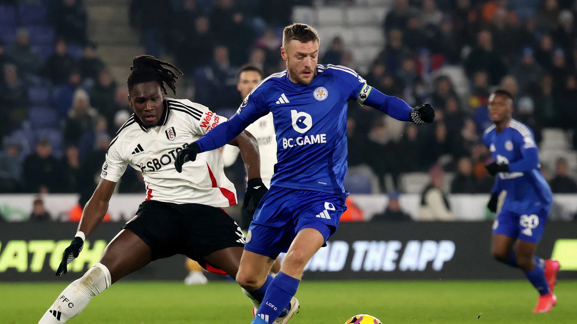 Tiền đạo Jamie Vardy ăn mừng bàn thắng cho Leicester City, khẳng định đẳng cấp ở Premier League