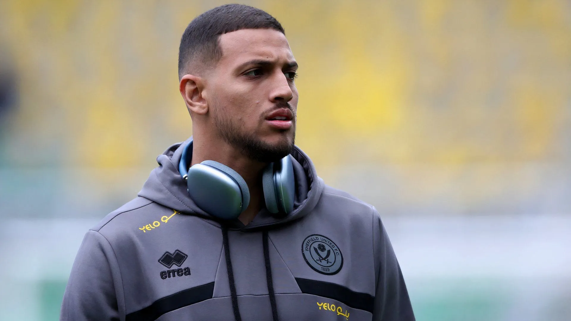 Tiền vệ phòng ngự Vini Souza của Sheffield United