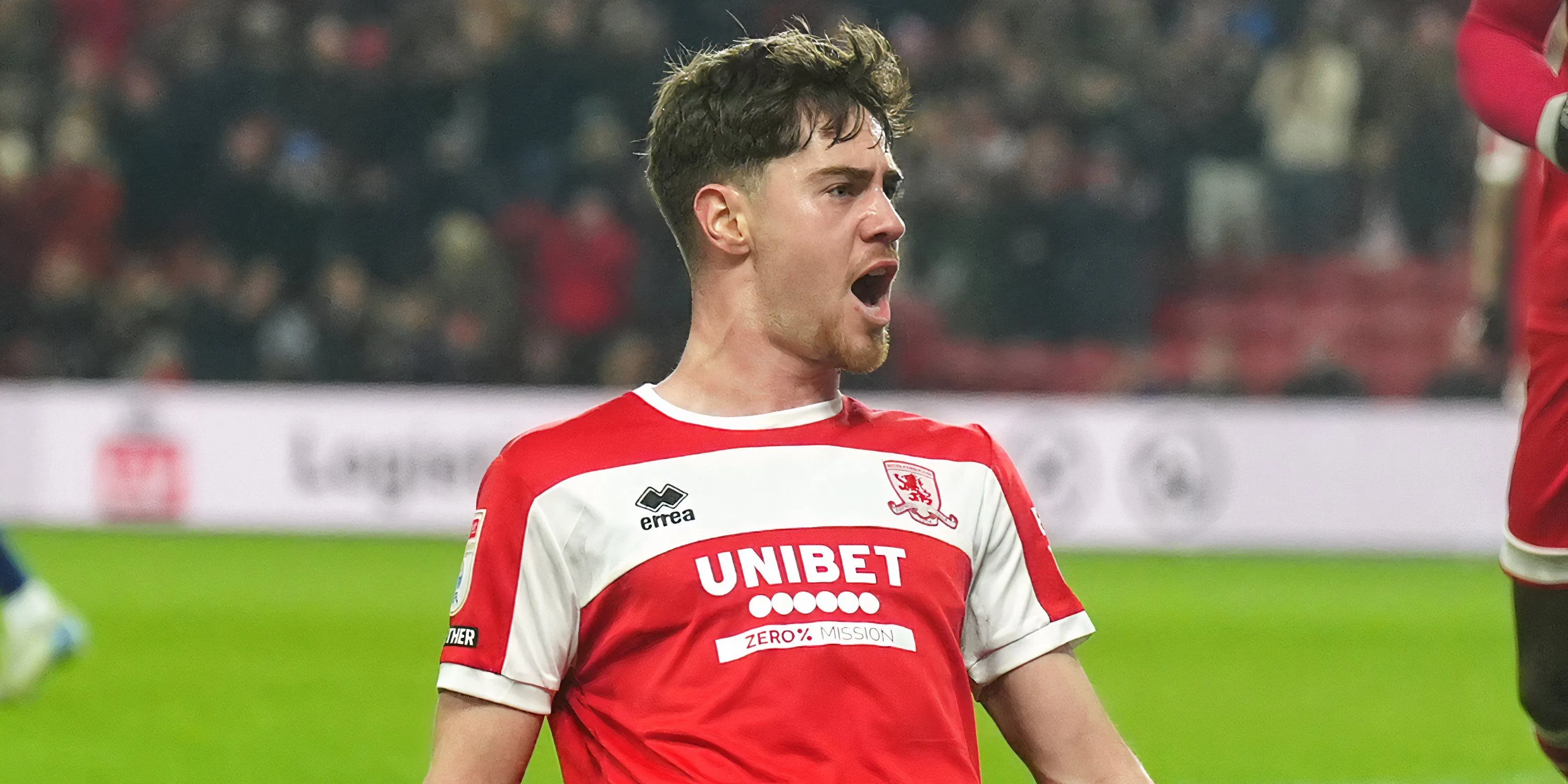 Hayden Hackney ăn mừng bàn thắng cho Middlesbrough tại Championship