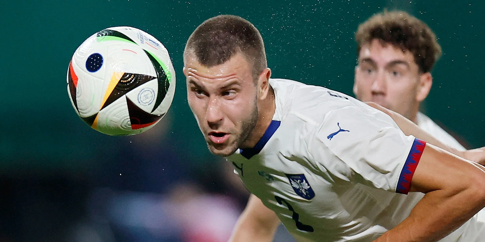 Trung vệ Strahinja Pavlovic của AC Milan, mục tiêu của Crystal Palace