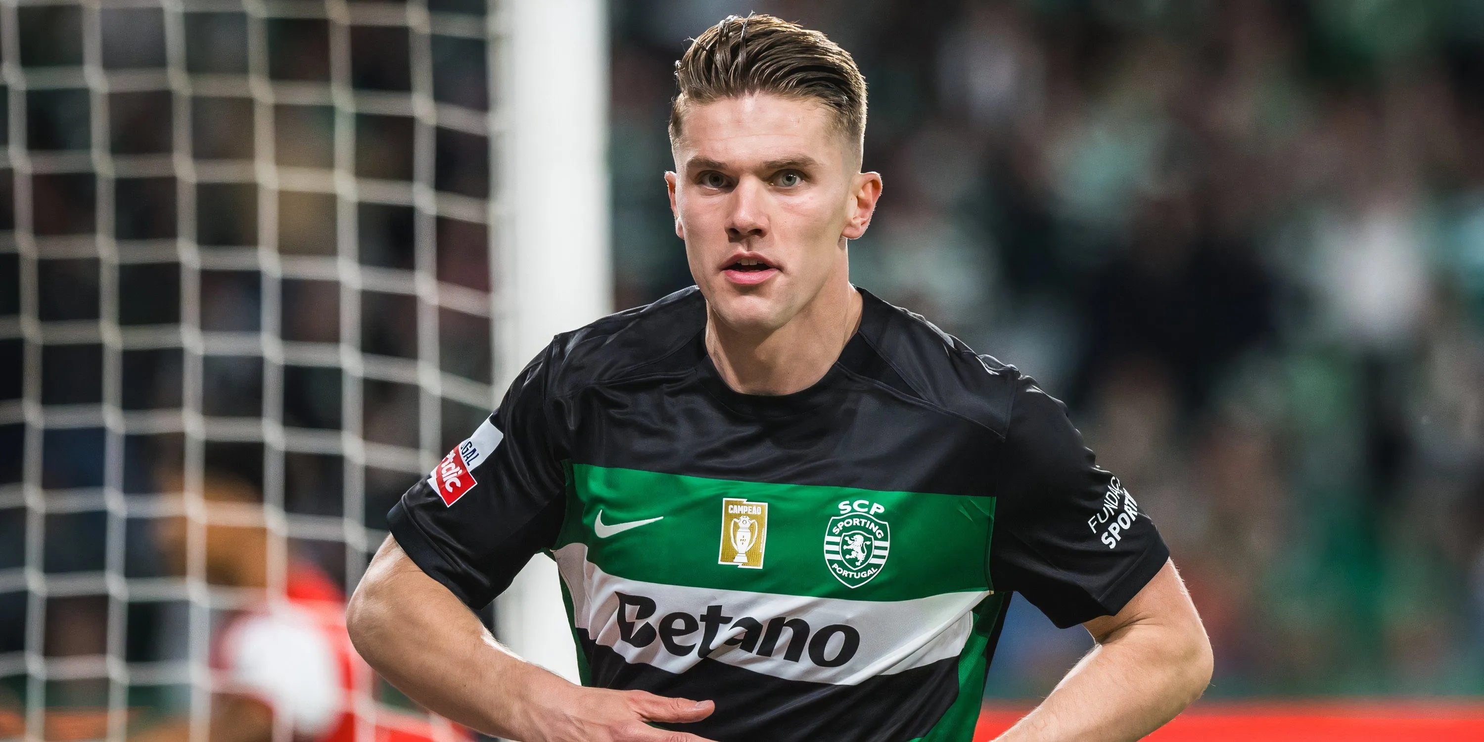 Viktor Gyokeres ăn mừng bàn thắng cho Sporting