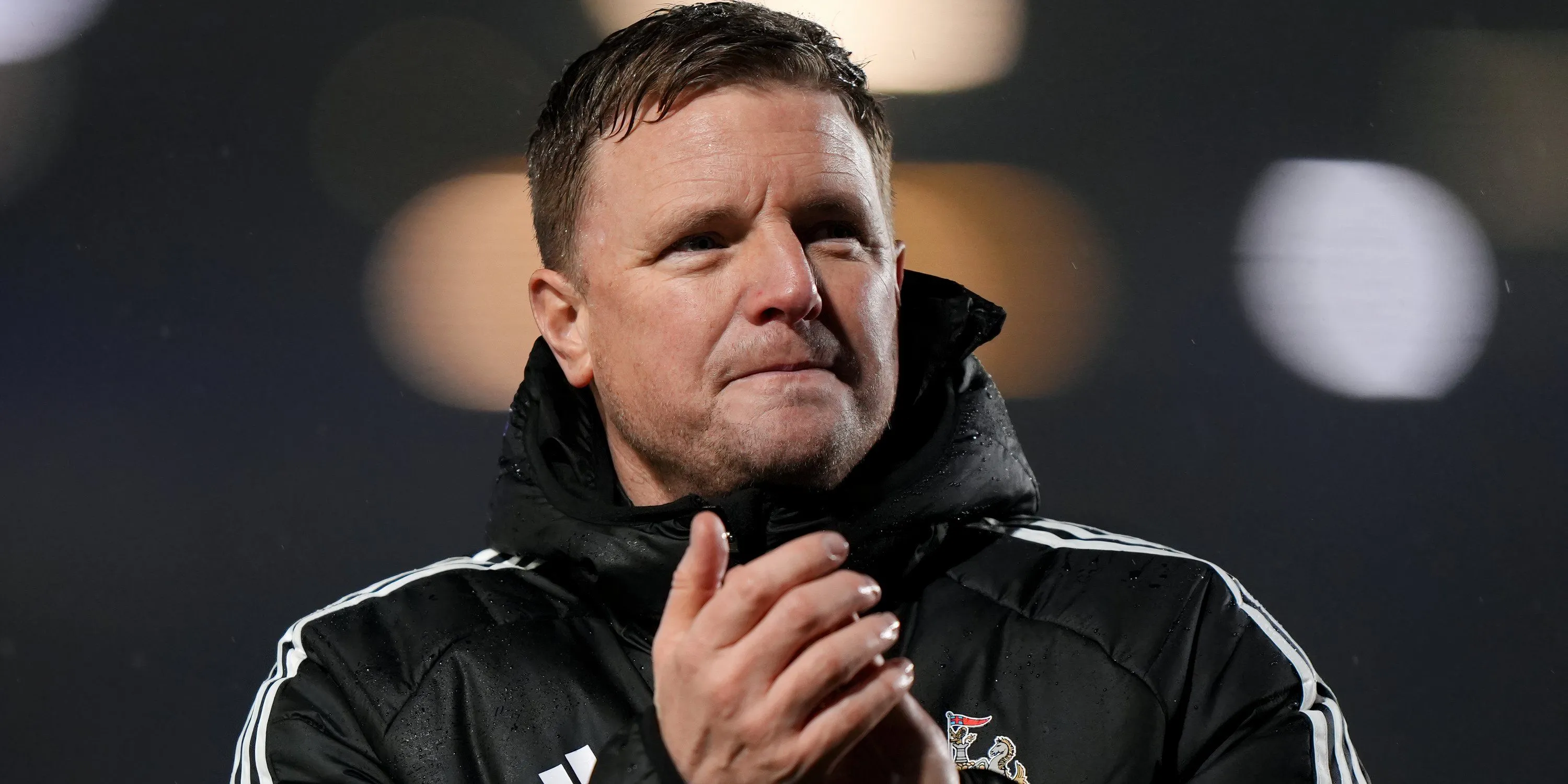 Huấn luyện viên Eddie Howe của Newcastle United, người đang nỗ lực tăng cường đội hình cho mùa giải mới