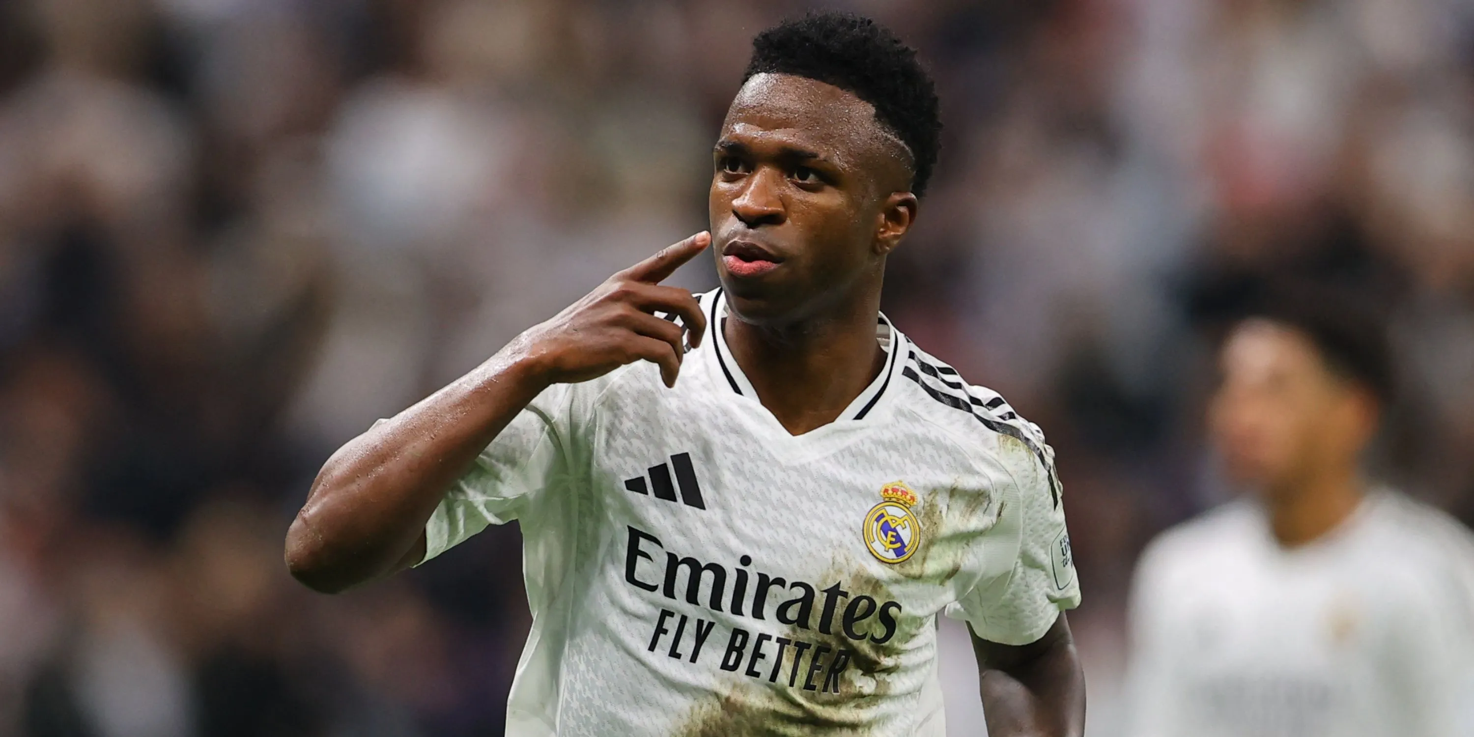 Vinicius Jr, ngôi sao trẻ của Real Madrid, thu hút hàng chục triệu người theo dõi trên Instagram với nội dung bóng đá và quảng cáo.
