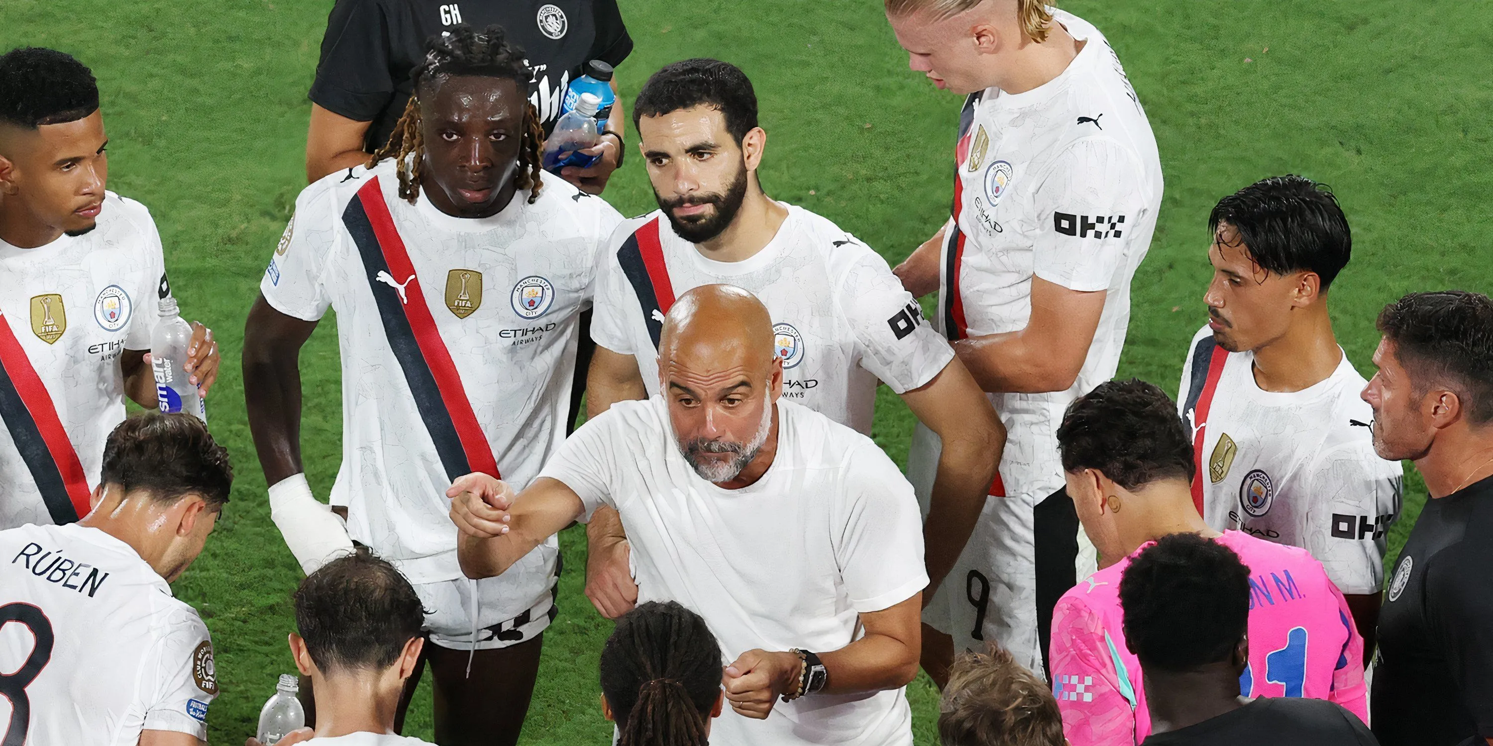 Crystal Palace đứng trước nguy cơ bị cấm đá Cúp C2, CLB Premier League gửi đơn khiếu nại UEFA