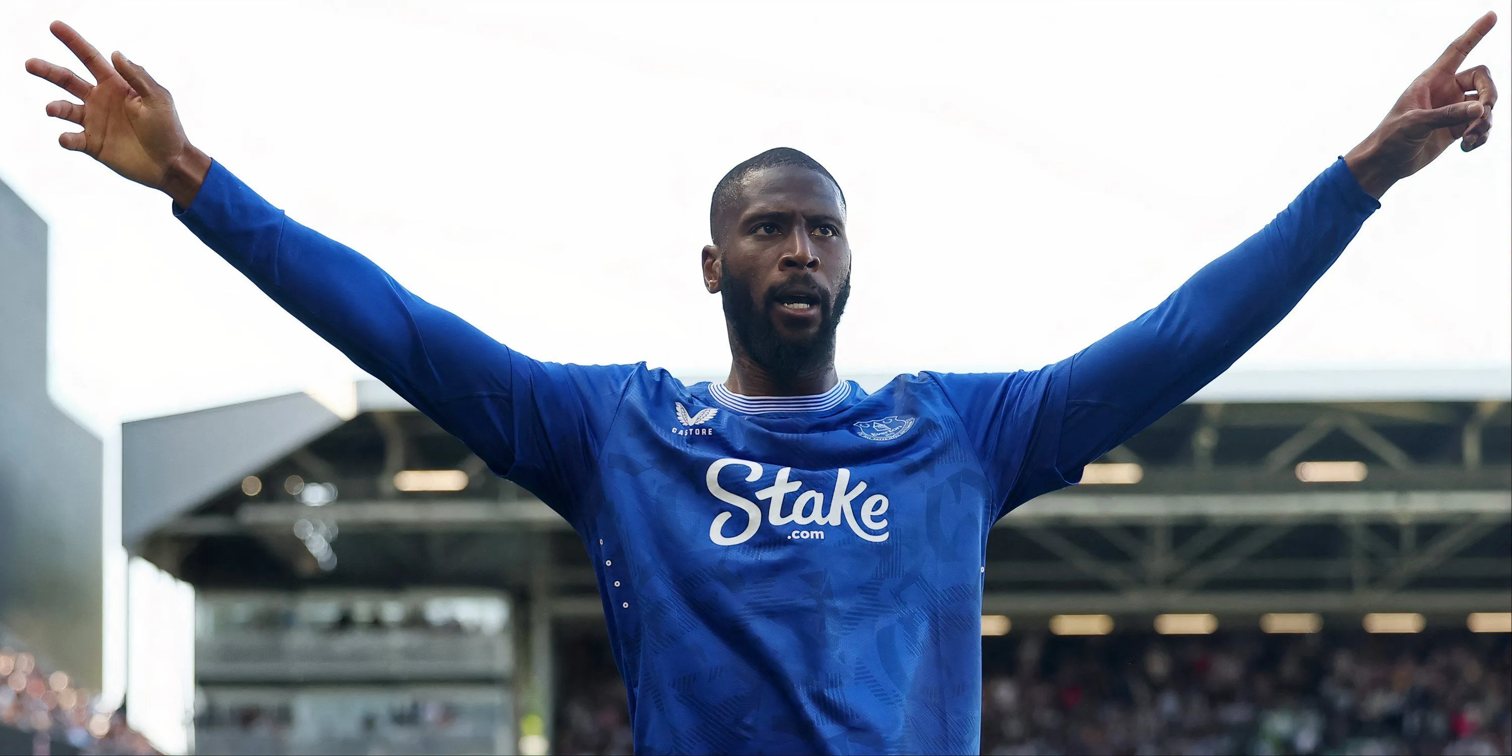 Tiền đạo Beto của Everton, mục tiêu chuyển nhượng tiềm năng của Leeds United.