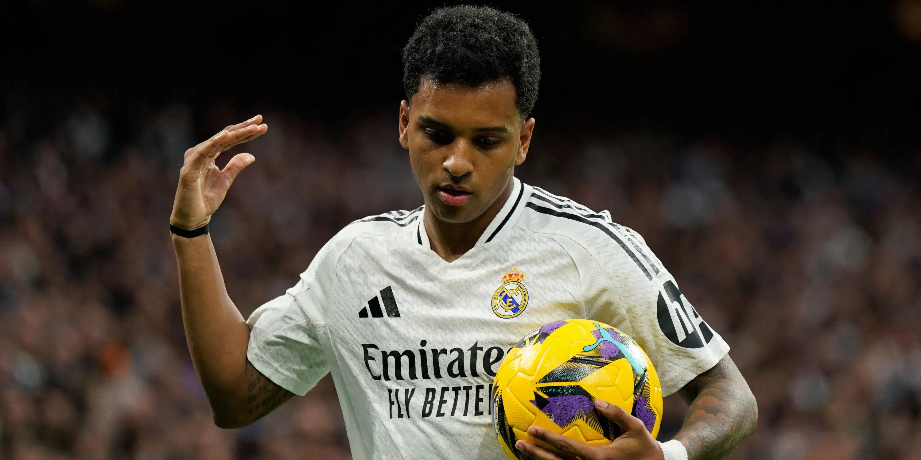 Tiền đạo Rodrygo của Real Madrid đang được Liverpool săn đón