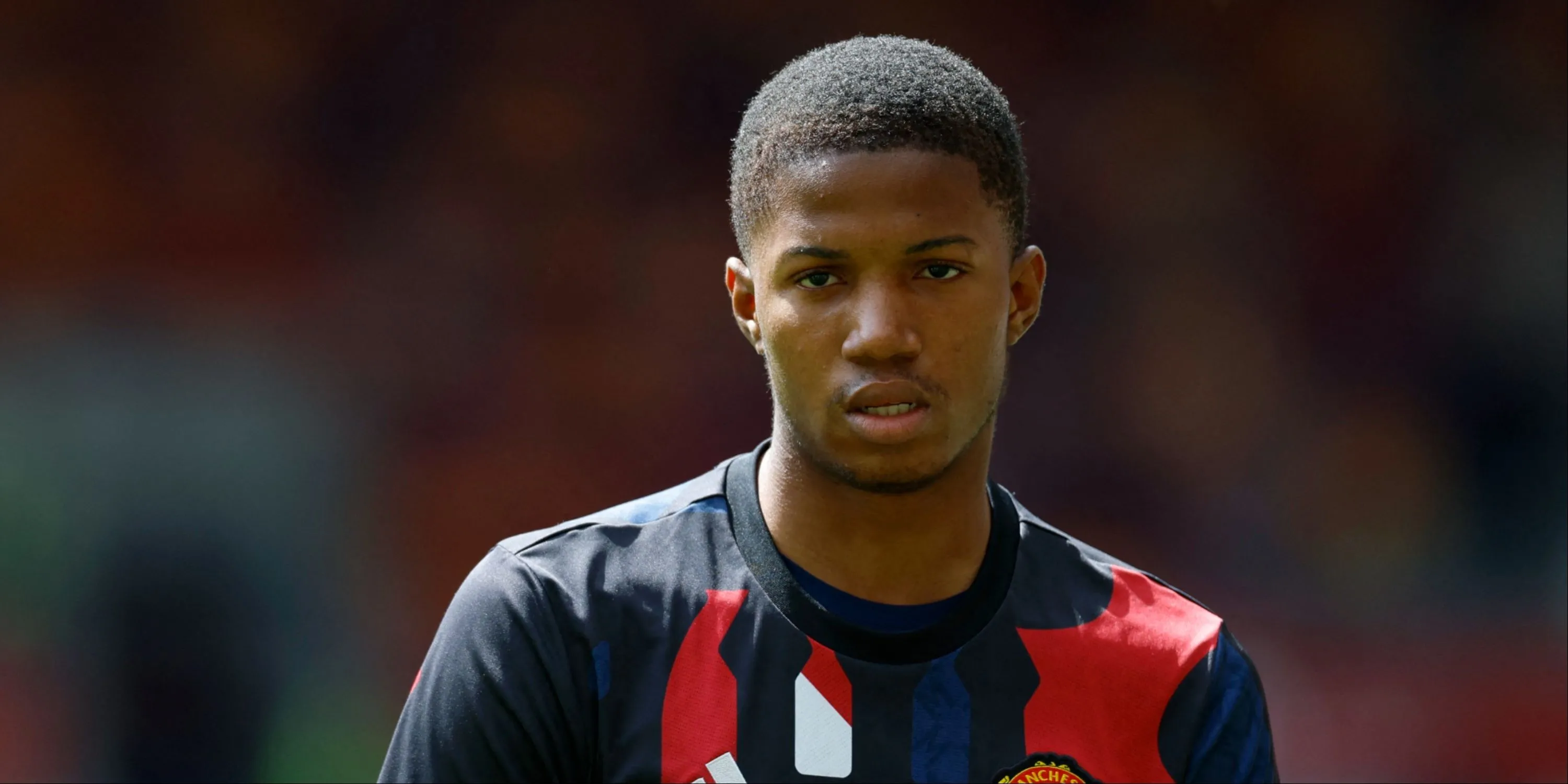 Chido Obi ăn mừng bàn thắng cho đội trẻ Man United, tiền đạo trẻ có hiệu suất ghi bàn ấn tượng