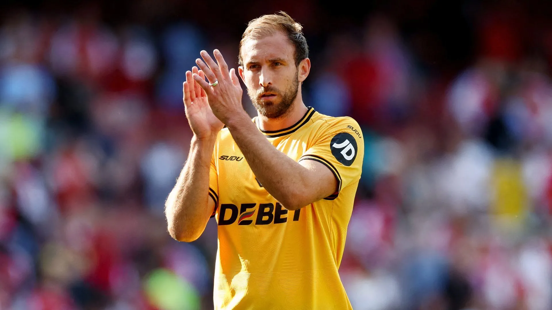 Craig Dawson - trung vệ kỳ cựu có thể dẫn dắt hàng thủ Championship