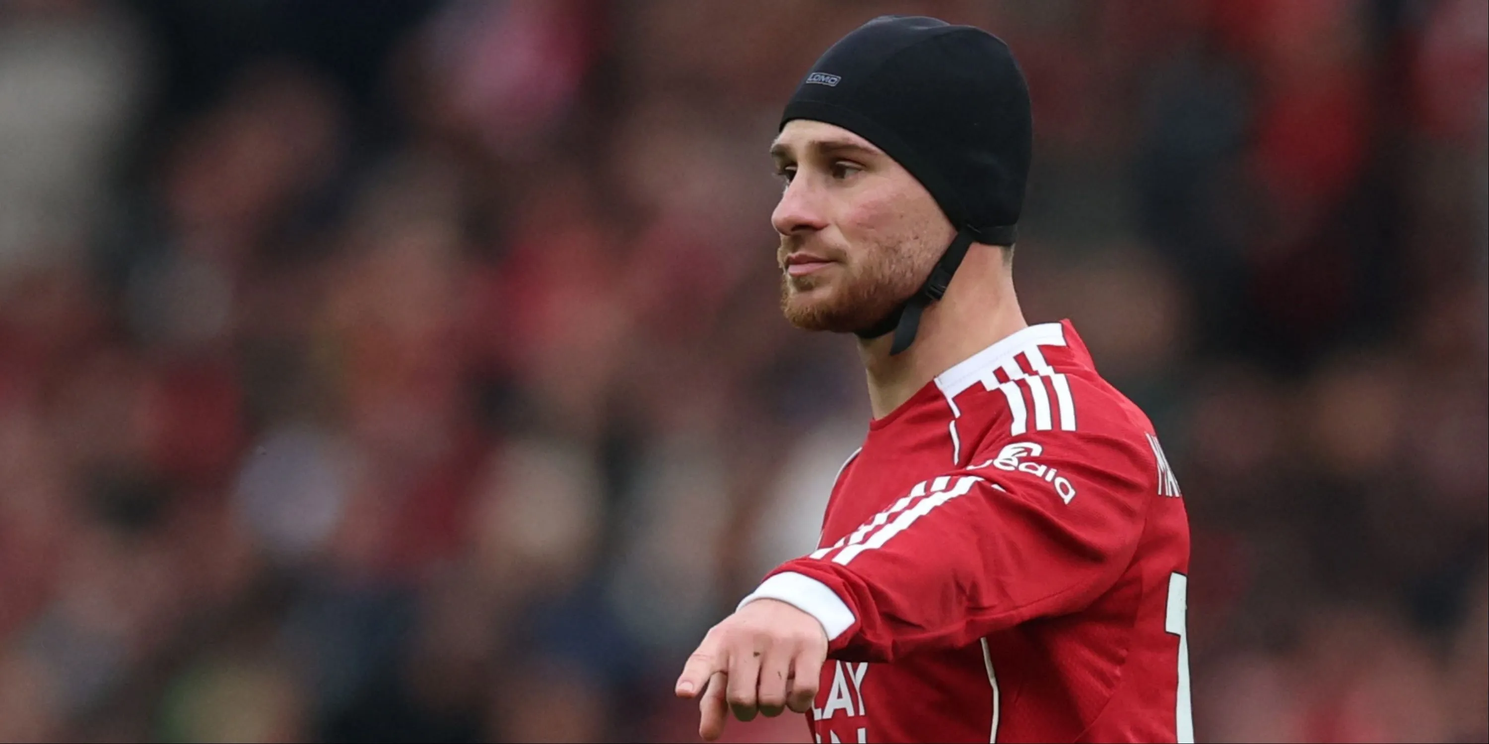 Mac Allister thi đấu cho Liverpool