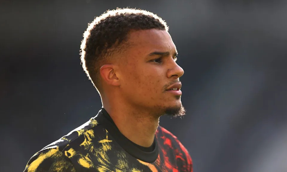 Malick Thiaw Tỏa Sáng, Được Alan Shearer Khen Ngợi Trong Đội Hình Tốt Nhất Premier League