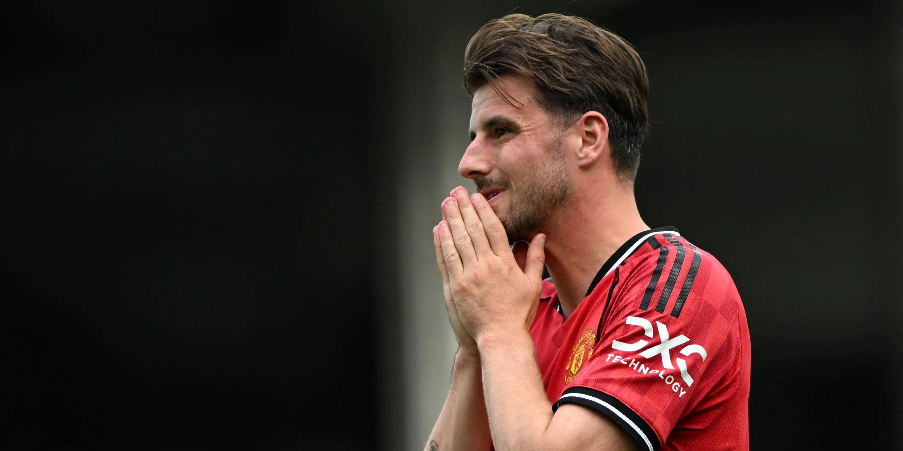 Mason Mount trong màu áo Manchester United, thể hiện tình trạng thiếu nhịp độ trận đấu và ít đóng góp tạo cơ hội