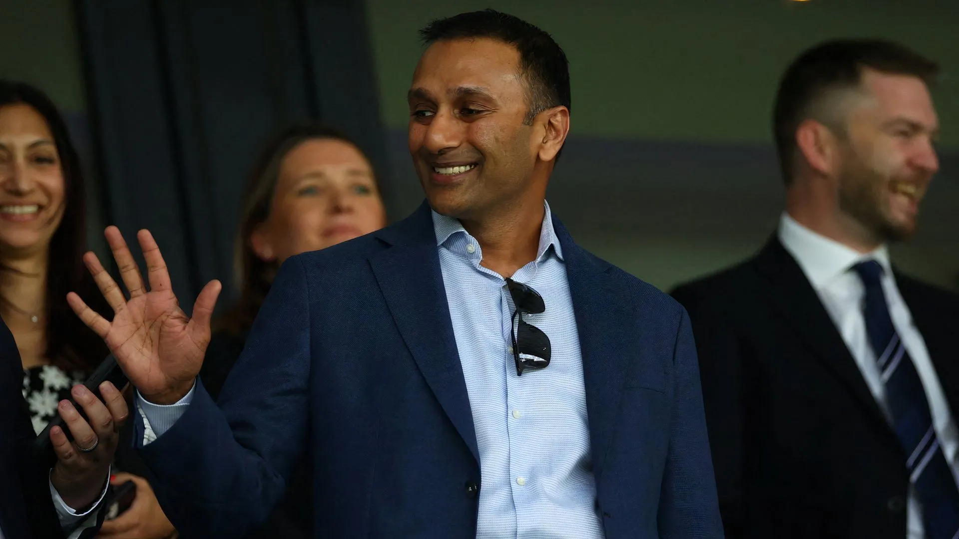 Shilen Patel theo dõi West Brom ở trận play-off Championship, biểu hiện quan tâm và cam kết đầu tư của chủ sở hữu mới