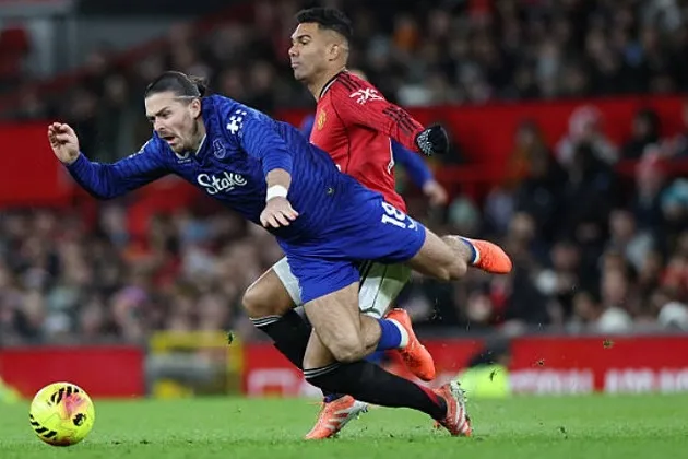 Casemiro thi đấu chậm và thụ động