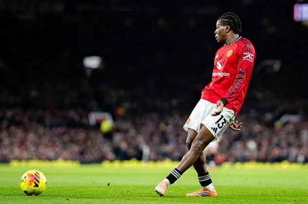 Patrick Dorgu thiếu tự tin ở cánh